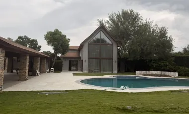 Quinta en venta en El Barrial, Santiago, Nuevo León