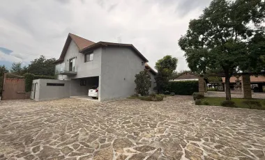 Quinta en venta en El Barrial, Santiago, Nuevo León
