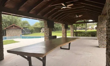 Quinta en venta en El Barrial, Santiago, Nuevo León