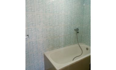 ARRIENDO CASA DOS PISOS 2D 2B, EN CERRO LARRAIN