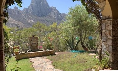 CASA EN VENTA PEÑA DE BERNAL/HOUSE FOR SALE BERNAL