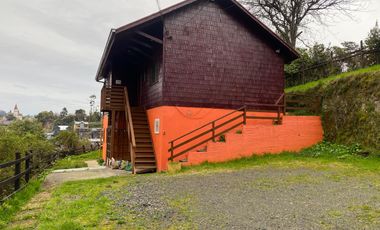 ARRIENDO CASA 6HAB 2BA PUERTO VARAS