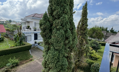 Dijual BU-Turun Harga--Baru Renov Villa Puncak Bogor Lingkungan Asri