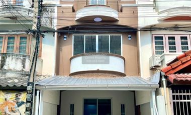 FOR SELL Townhouse/Townhome  Phong Sirichai 1  CX-146981