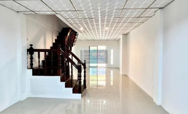 FOR SELL Townhouse/Townhome  Phong Sirichai 1  CX-146981