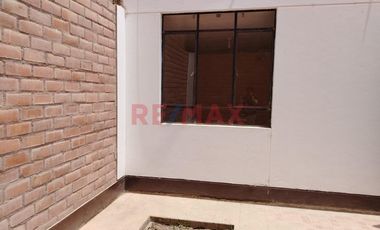 Se Vende Casa En La Alameda Del Marquez En Cañete