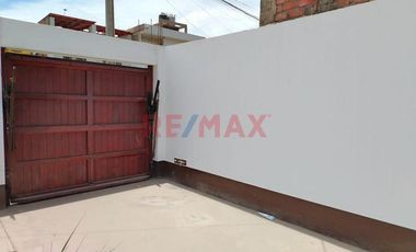 Se Vende Casa En La Alameda Del Marquez En Cañete