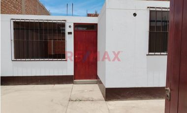 Se Vende Casa En La Alameda Del Marquez En Cañete