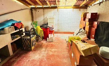 Vives cómodo + generas ingresos: Casa 176 m² con dúplex independiente | Inversión inteligente