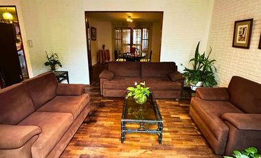 Vives cómodo + generas ingresos: Casa 176 m² con dúplex independiente | Inversión inteligente