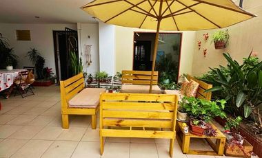 Vives cómodo + generas ingresos: Casa 176 m² con dúplex independiente | Inversión inteligente