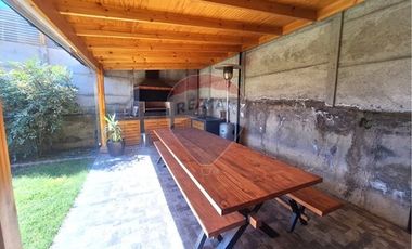 EXCLUSIVA Y HERMOSA CASA EN MACUL ALTO