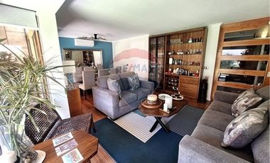 EXCLUSIVA Y HERMOSA CASA EN MACUL ALTO