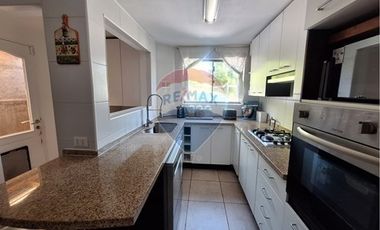 EXCLUSIVA Y HERMOSA CASA EN MACUL ALTO
