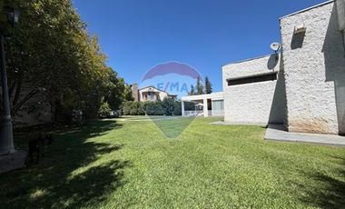 CASA en condominio Club de Golf Los Lirios