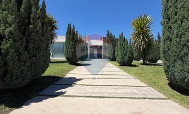 CASA en condominio Club de Golf Los Lirios