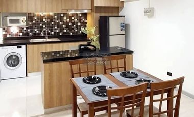 FOR RENT Condo Lakeview Condominiums Geneva  CX-146786