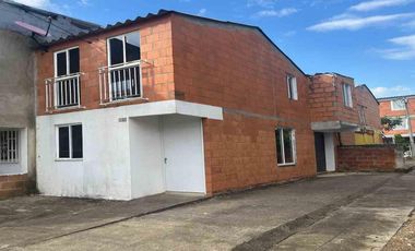 VENTA DE CASA ESQUINERA + LOCAL EN JAMUNDÍ