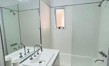 Departamento de 3 ambientes en alquiler , 2ºpiso por escalera, en  Vicente López