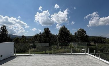 Casa en Venta a Estrenar en Coto, Parques Vallarta