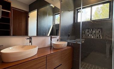 Casa en Venta a Estrenar en Coto, Parques Vallarta