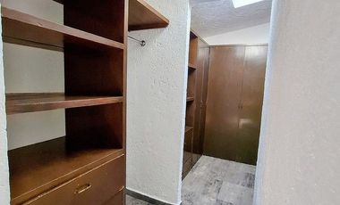 VENTA CASA EN CH SOLO 4 CASAS, AV. SAN BERNABÉ PARTE BAJA,  2 REC.