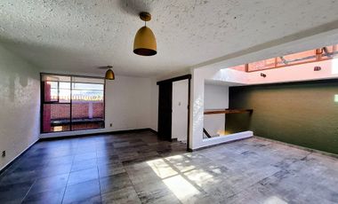 VENTA CASA EN CH SOLO 4 CASAS, AV. SAN BERNABÉ PARTE BAJA,  2 REC.