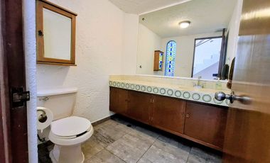 VENTA CASA EN CH SOLO 4 CASAS, AV. SAN BERNABÉ PARTE BAJA,  2 REC.