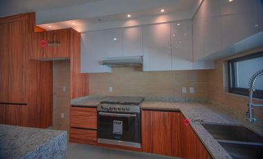 Casa NUEVA de lujo en venta en coto Novaterra Zona Real