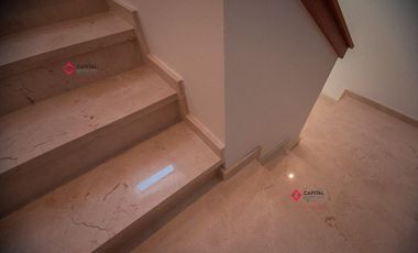 Casa NUEVA de lujo en venta en coto Novaterra Zona Real