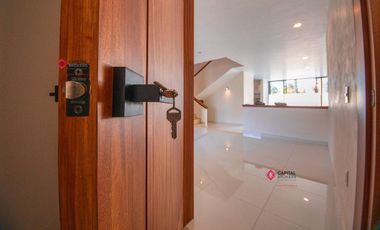 Casa NUEVA de lujo en venta en coto Novaterra Zona Real