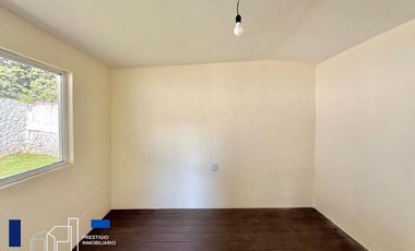 VENTA DE CASA EN CUERNAVACA CON ALBERCA