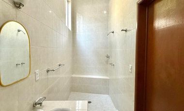VENTA DE CASA EN CUERNAVACA CON ALBERCA
