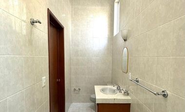 VENTA DE CASA EN CUERNAVACA CON ALBERCA