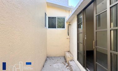 VENTA DE CASA EN CUERNAVACA CON ALBERCA