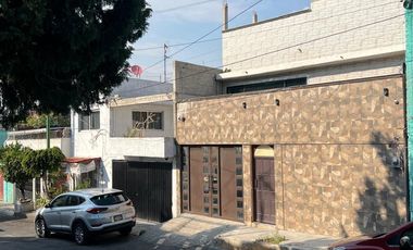 Casa en venta en Tenorios, Iztapalapa, Ciudad de México