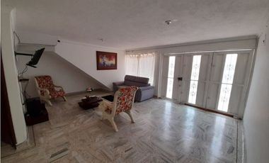 Casa bifamiliar con terraza en venta | Barrio Petruc - Palmira, Valle