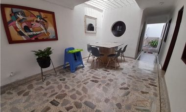Casa bifamiliar con terraza en venta | Barrio Petruc - Palmira, Valle