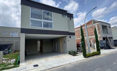 CASA EN UNIDAD CERRADA SECTOR GUALANDAY SMG