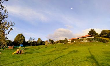 VENTA CASA 134m2  FINCA TERRENO 10.330m2 ZONA RURAL VISTA LA CALERA