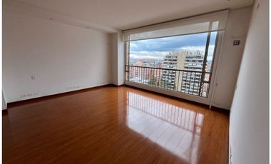 Espectacular Apartamento Amplio en El Refugio con Gran Vista