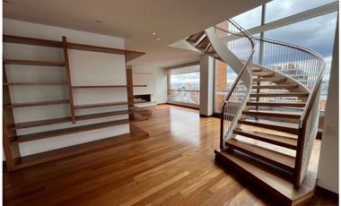 Espectacular Apartamento Amplio en El Refugio con Gran Vista