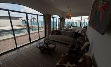 GORGONA / PLAYA MALIBU / 910M / 2 HABITACIONES / FRENTE AL MAR