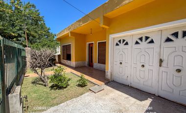 Casa en venta en Burzaco