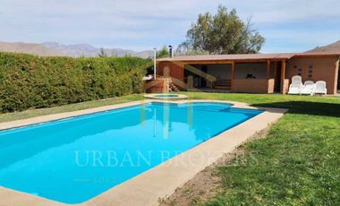 Casa en arriendo en VICUÑA