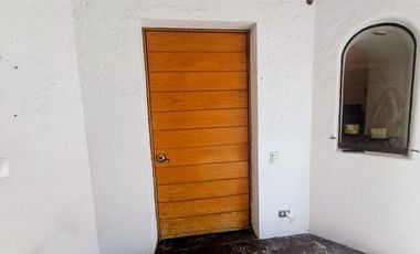 Renta casa en condominio en San Nicolas Totolapan