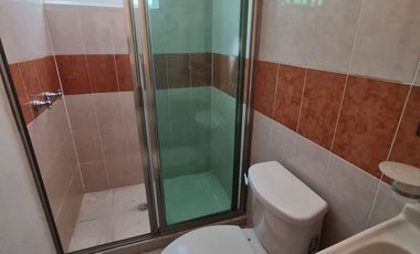 CASA EN RENTA, 4 RECAMARAS, FRACC. PRIVADO, ALBERCA. CARMEN, CAMPECHE