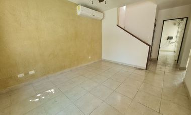 CASA EN RENTA, 4 RECAMARAS, FRACC. PRIVADO, ALBERCA. CARMEN, CAMPECHE