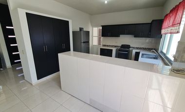 CASA MODERNA DE 3 RECÁMARAS EN VENTA. PARAISO, TABASCO.