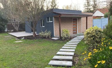Arriendo Casa Chicureo